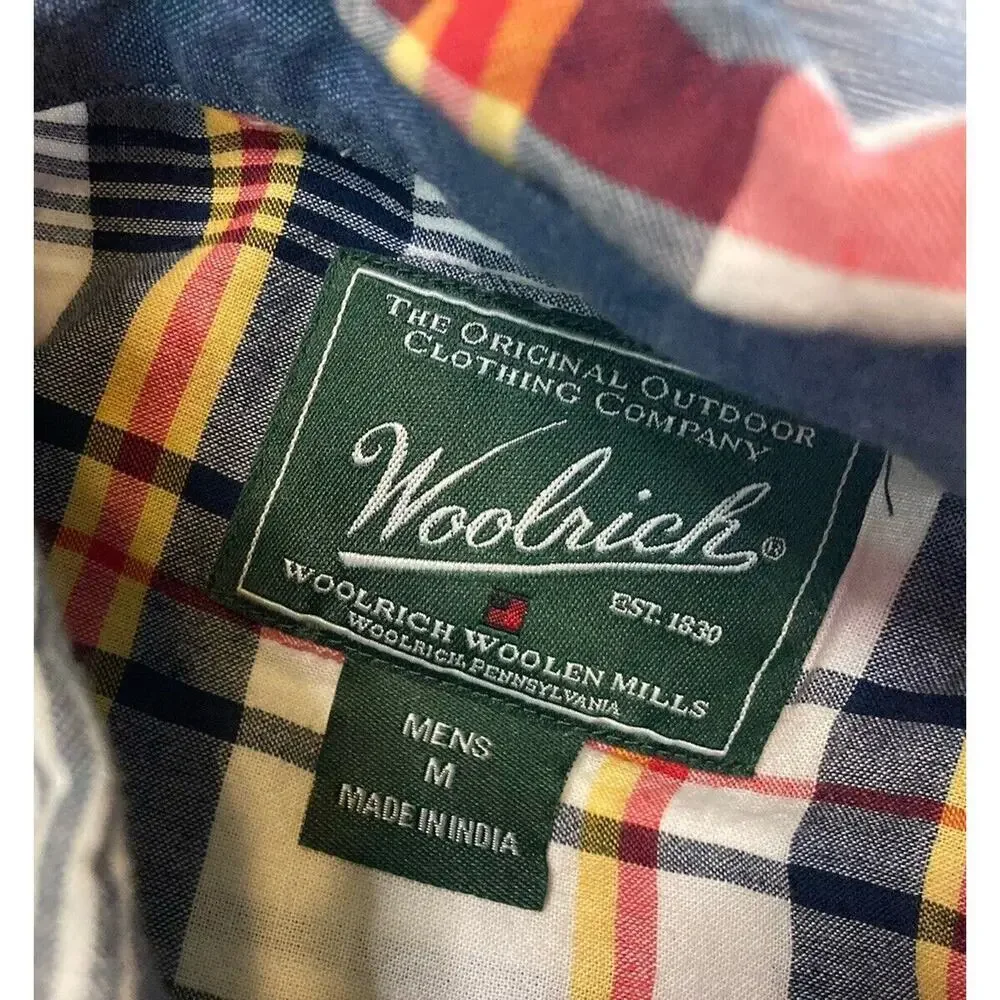 Woolrich Men’s Blue Plaid Button Down Shirt Short Sleeve Cotton Size M - Picture 2 of 8